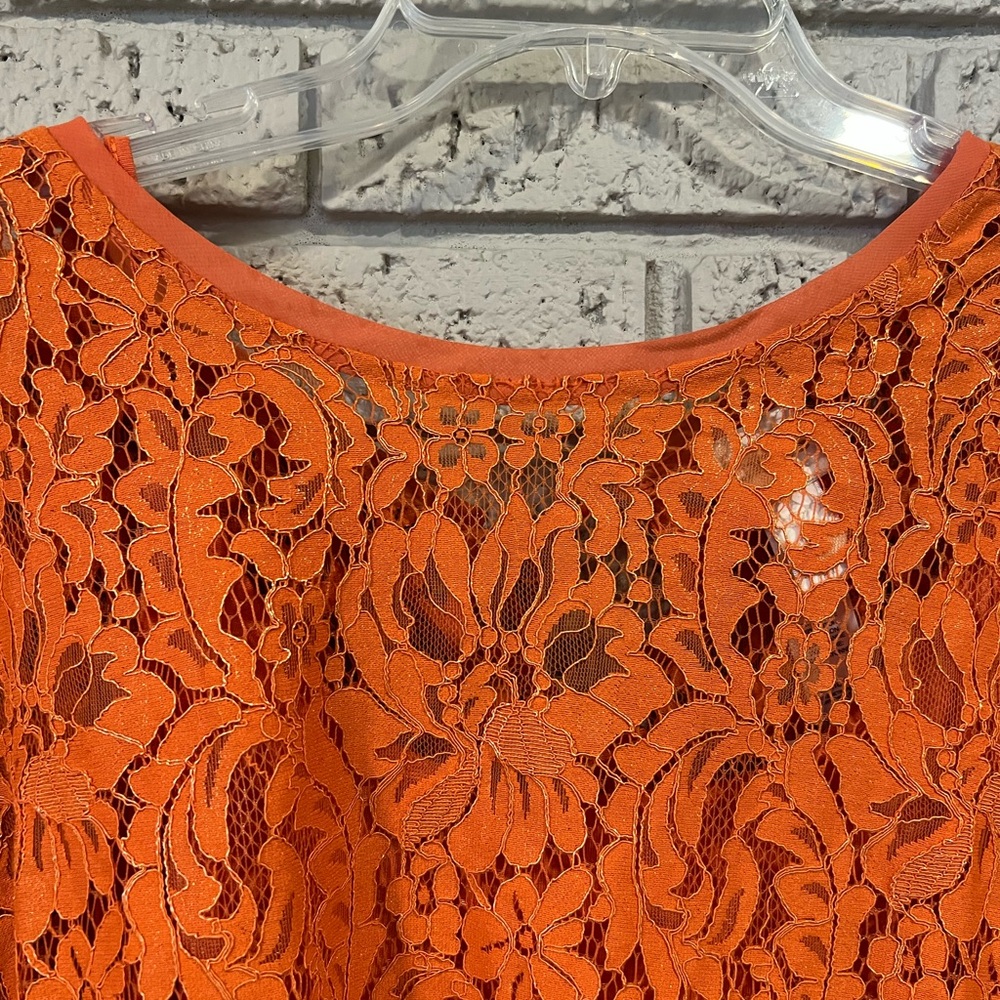 NWT  Chico’s Bright Orange Marmalade Floral Foiled Lace Short Sleeve Blouse XL - Picture 4 of 15
